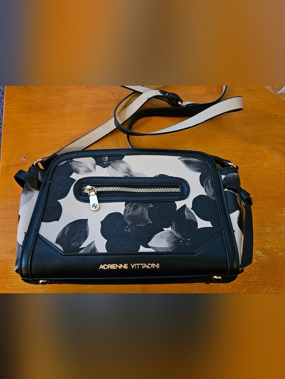 Adrienne Vittadini Black & White Floral Crossbody Purse